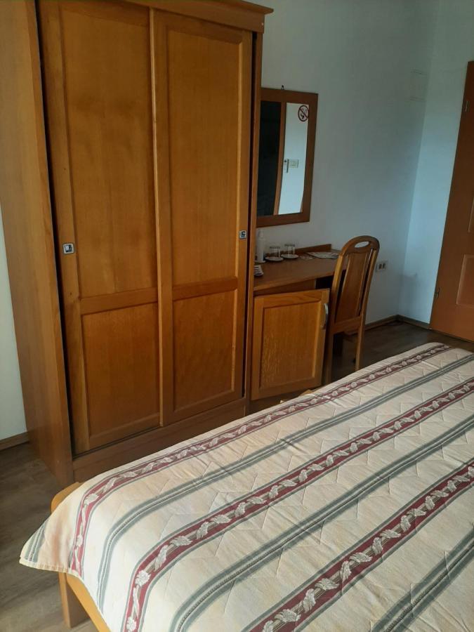 Room Eta Cres Eksteriør bilde