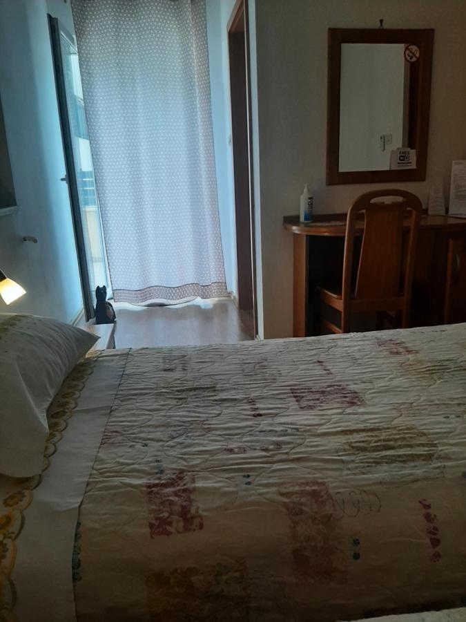 Room Eta Cres Eksteriør bilde